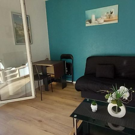 Апартаменты Le Petit Park-Studio-Terrasse- Piscine-Wifi Fibre По Экстерьер фото